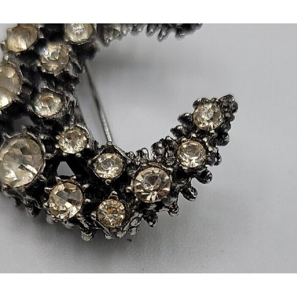 Vintage Clear Rhinestone Crescent Moon Brooch Pin Huge Sparkle Gun Metal Grey - Picture 2 of 5